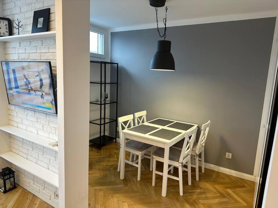Project Comfort Apartament Grzybowska 30/1211 وارسو المظهر الخارجي الصورة
