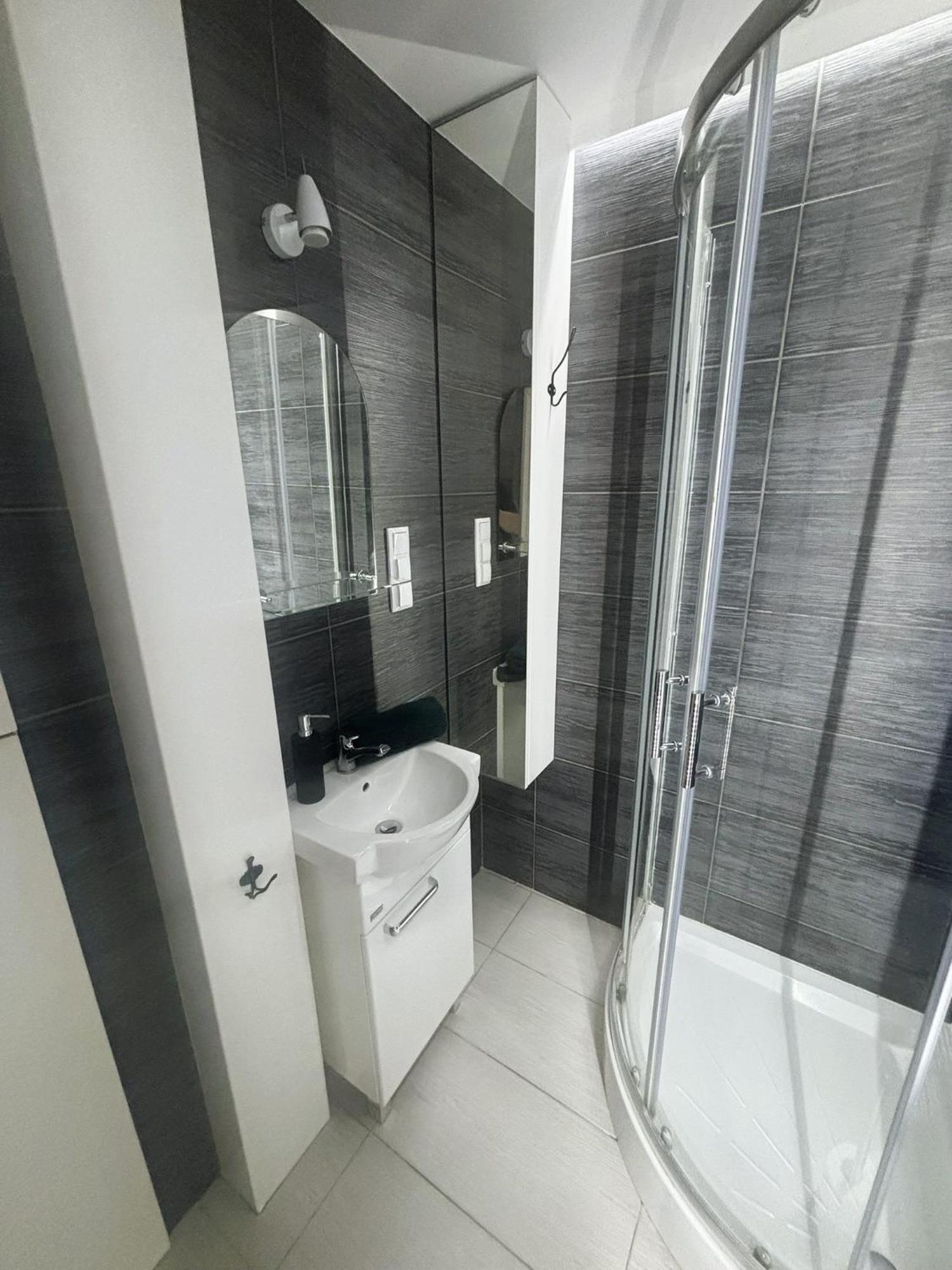 Project Comfort Apartament Grzybowska 30/1211 وارسو المظهر الخارجي الصورة