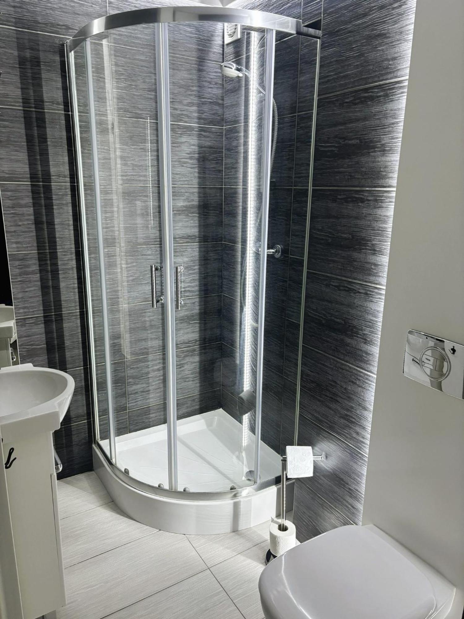 Project Comfort Apartament Grzybowska 30/1211 وارسو المظهر الخارجي الصورة